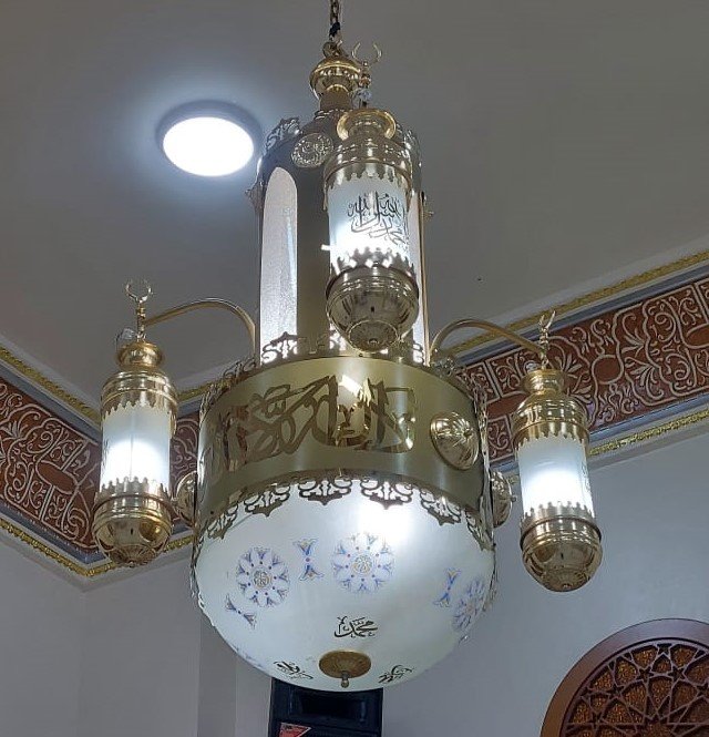 لماذا يعد تنسيق النجف الإسلامي مع "الأباليك البيضاوي" خياراً ذكياً؟