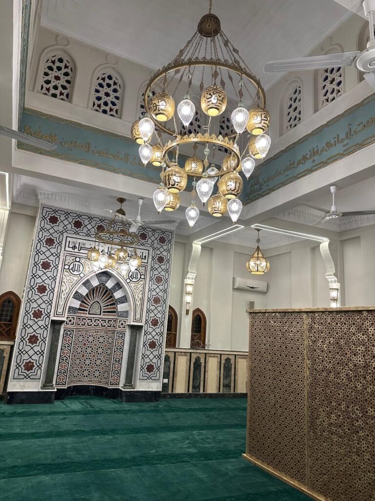 المعايير الهندسية لاختيار الحجم والوزن المناسب لنجف القباب الضخمة