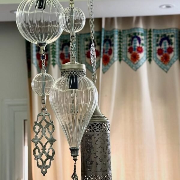 صورة نجفة نحاس مستديرة فضي فخمة للصالون