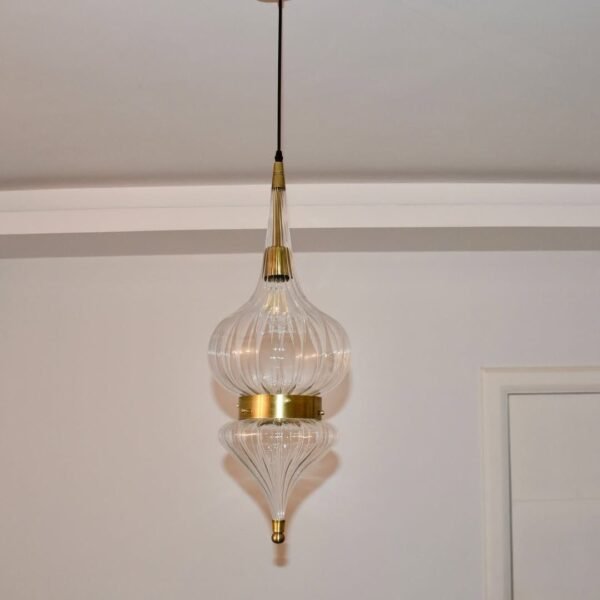 نجفة مسطرة مودرن ذهبي مع قطع كريستال من المشكاة