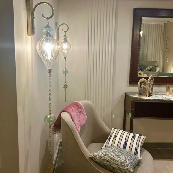 أبليك كلاسيك نحاس مودرن بتصميم ذهبي انسيابي فاخر من المشكاة 